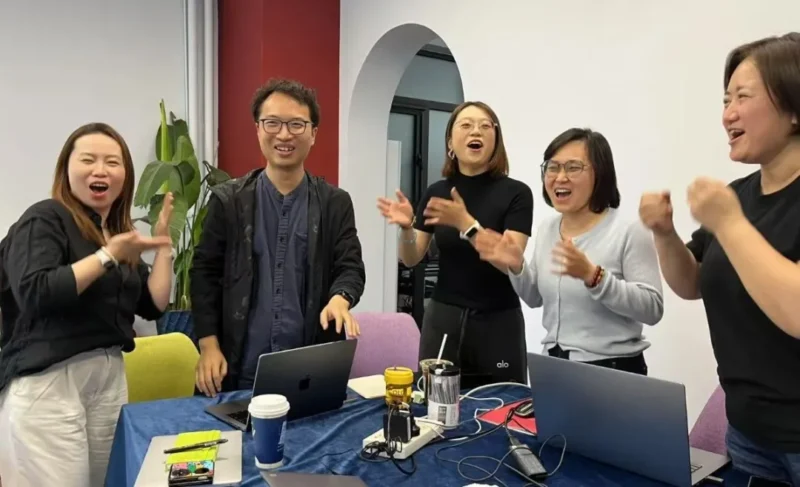 半年会上眼里发光的小伙伴们